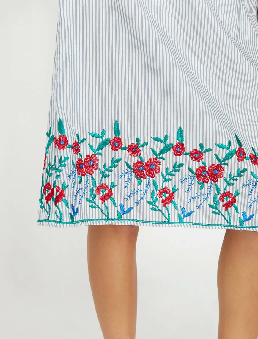 12343 Blue Floral Midi Skirt