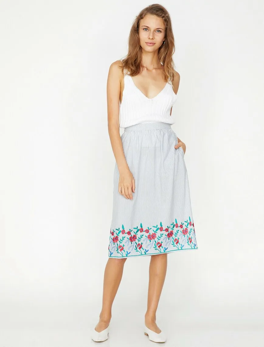 12343 Blue Floral Midi Skirt