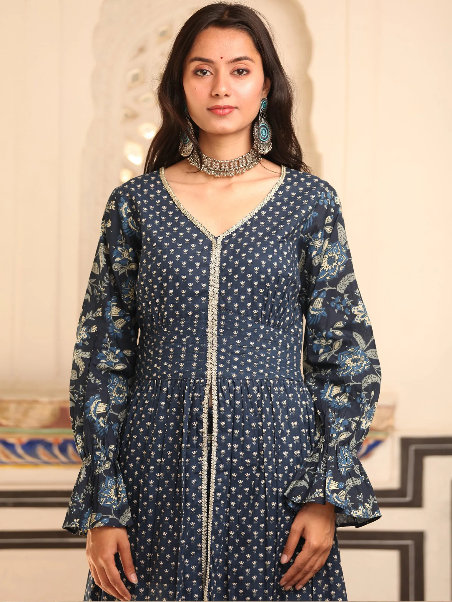 Ambar Aisha Set Of Flared Kurta Palazzo Dupatta