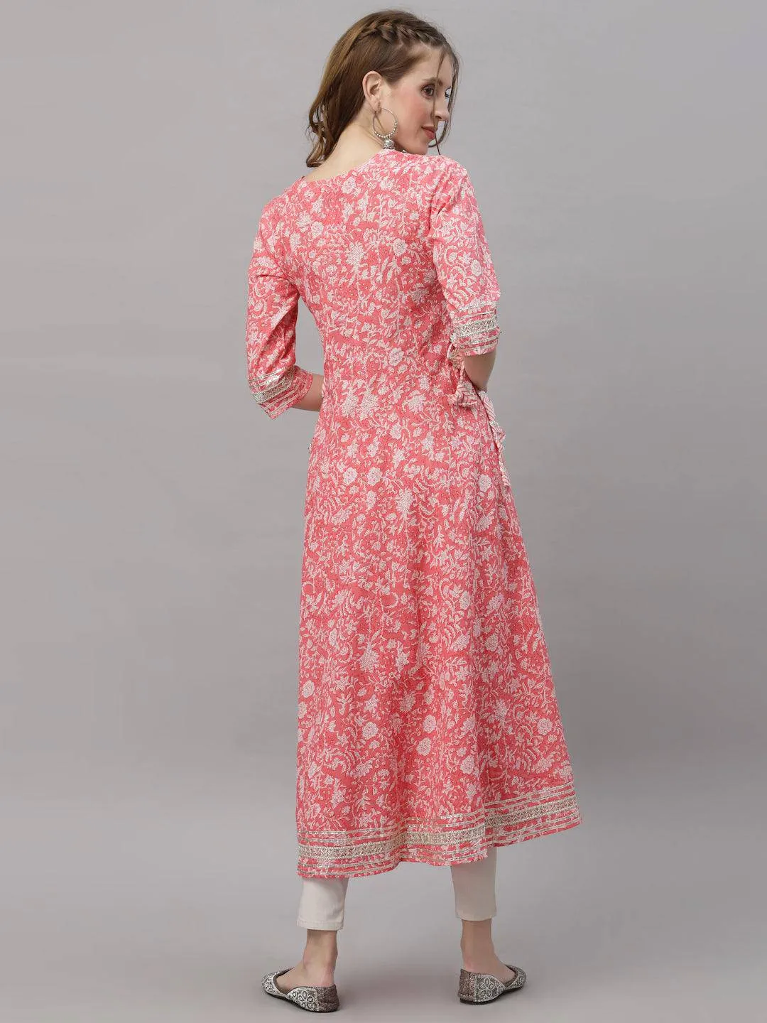 Aneesah Pink Tiered Printed Kurta By RAGAVI