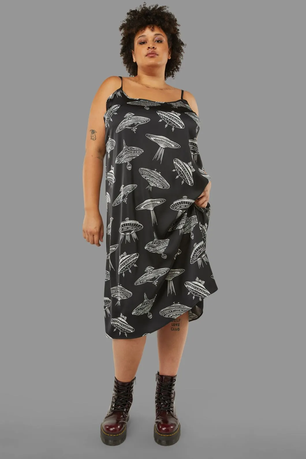 Curve Ufo Dress