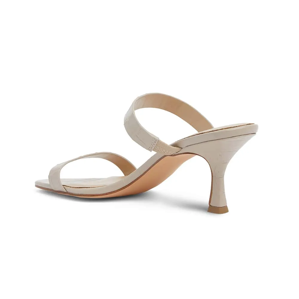 Eva Heel in Nude Leather