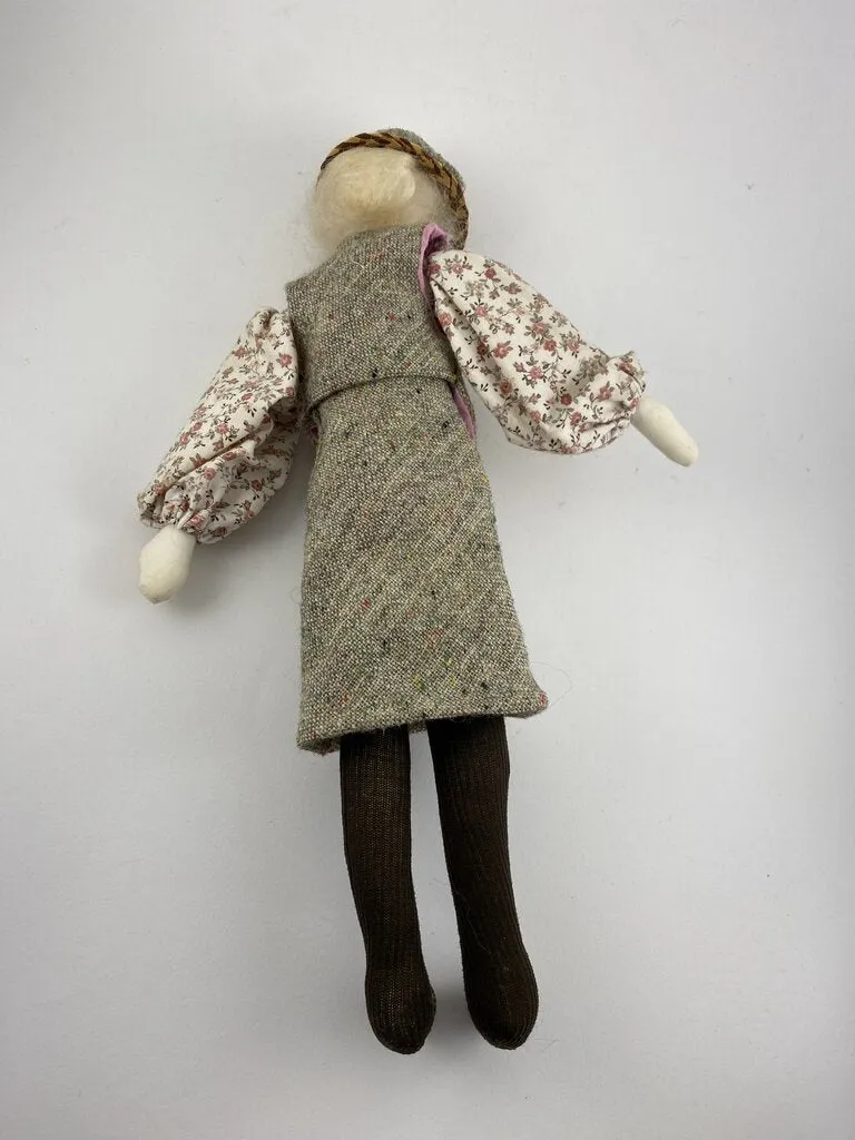 Handmade Cloth Woman 13” Doll w/Hand Sewn Clothes /r