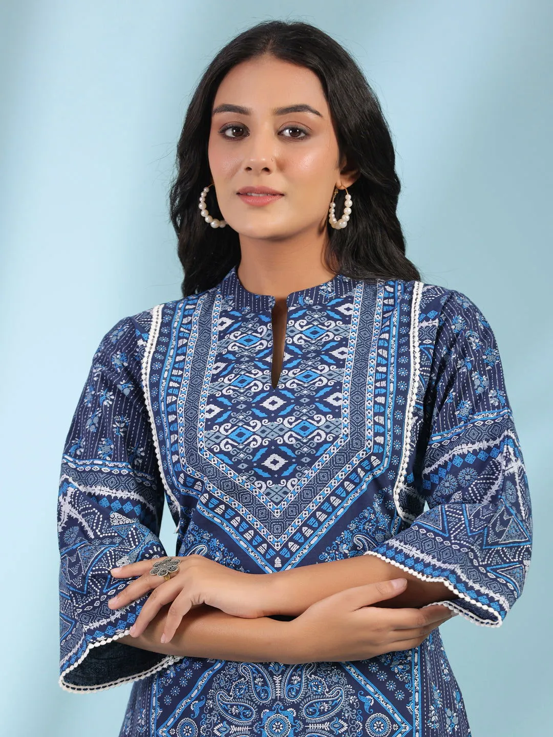 Jashvi Blue Geometric Printed Pure Cotton Asymmetric Midi Dress With Lace Work