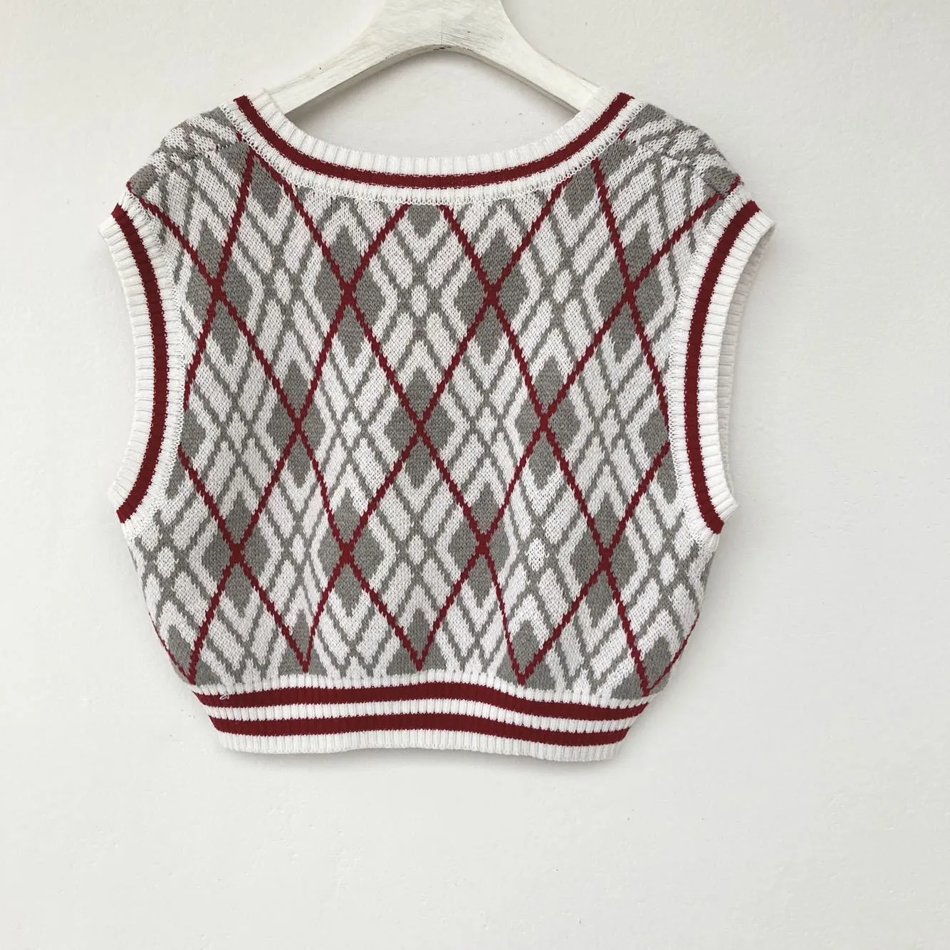 Li Dashu, Cub Plaid jacquard vest vest, vest and short knitted jacket