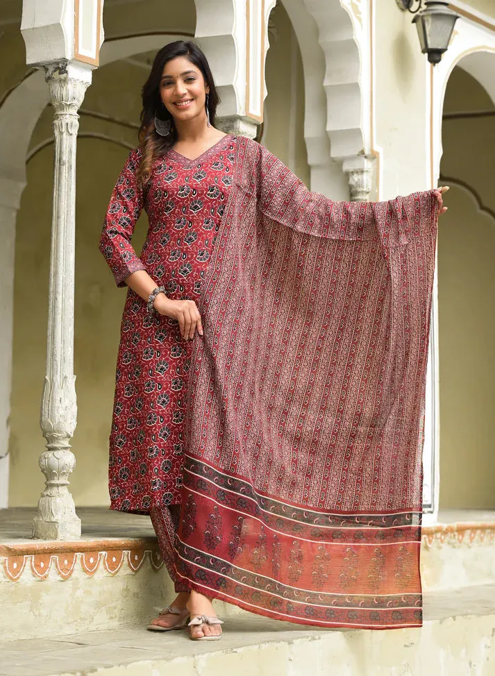 Maroon Viscose Straight Cut Printed Kurta Pant Set with Chanderi Cotton Dupatta