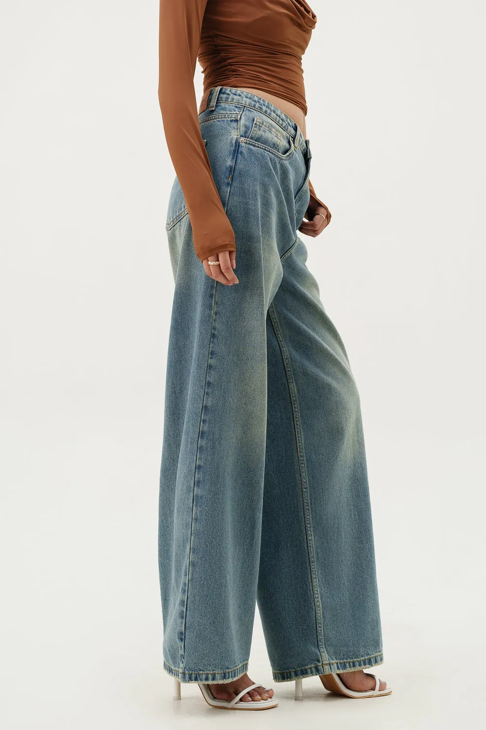 Mellow Indigo Super Wide Flare Jeans