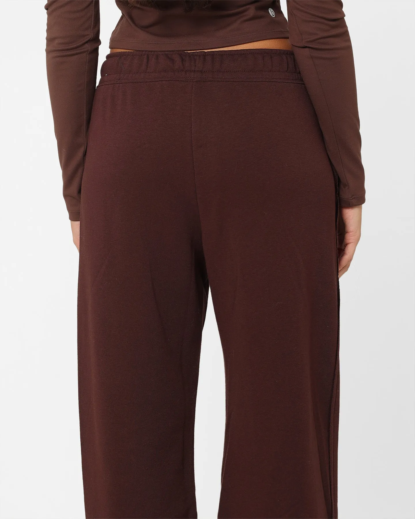 Nike Women's Sportswear Everyday Modern Wide Leg Pants Earth/Plum Eclipse