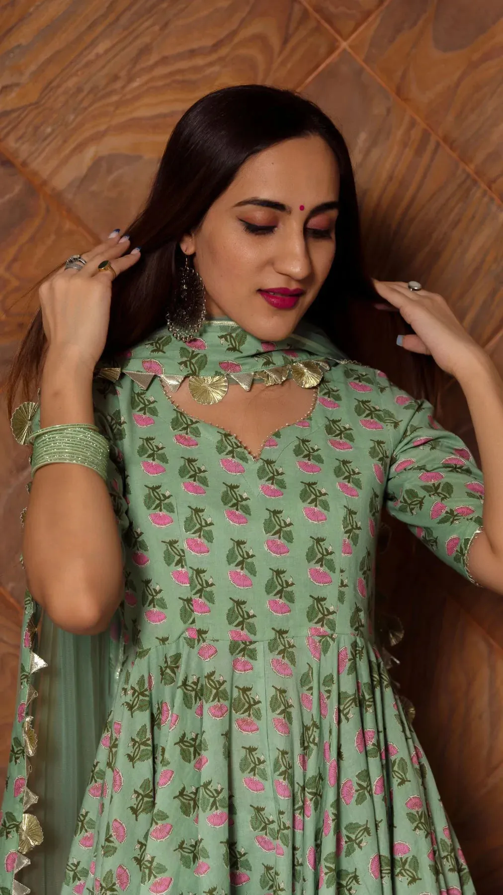 Paisley Cotton Green Floral Print Anarkali Set with Soft Net Dupatta