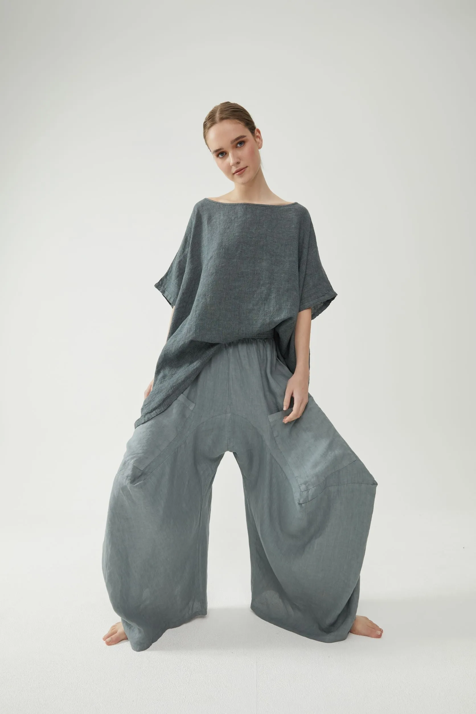 Pantaloon Pant Metal