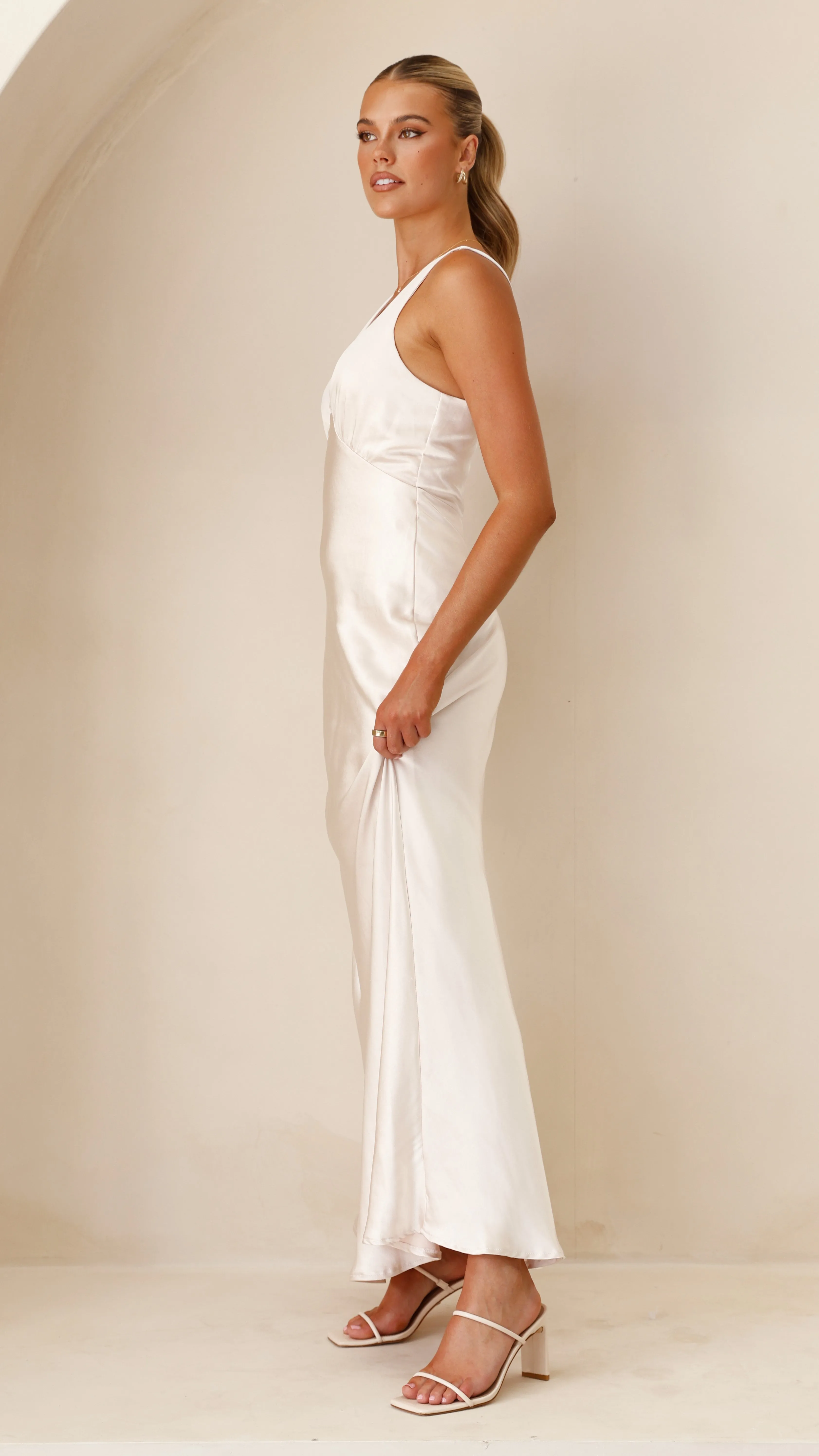 Sofia Maxi Dress - Champagne