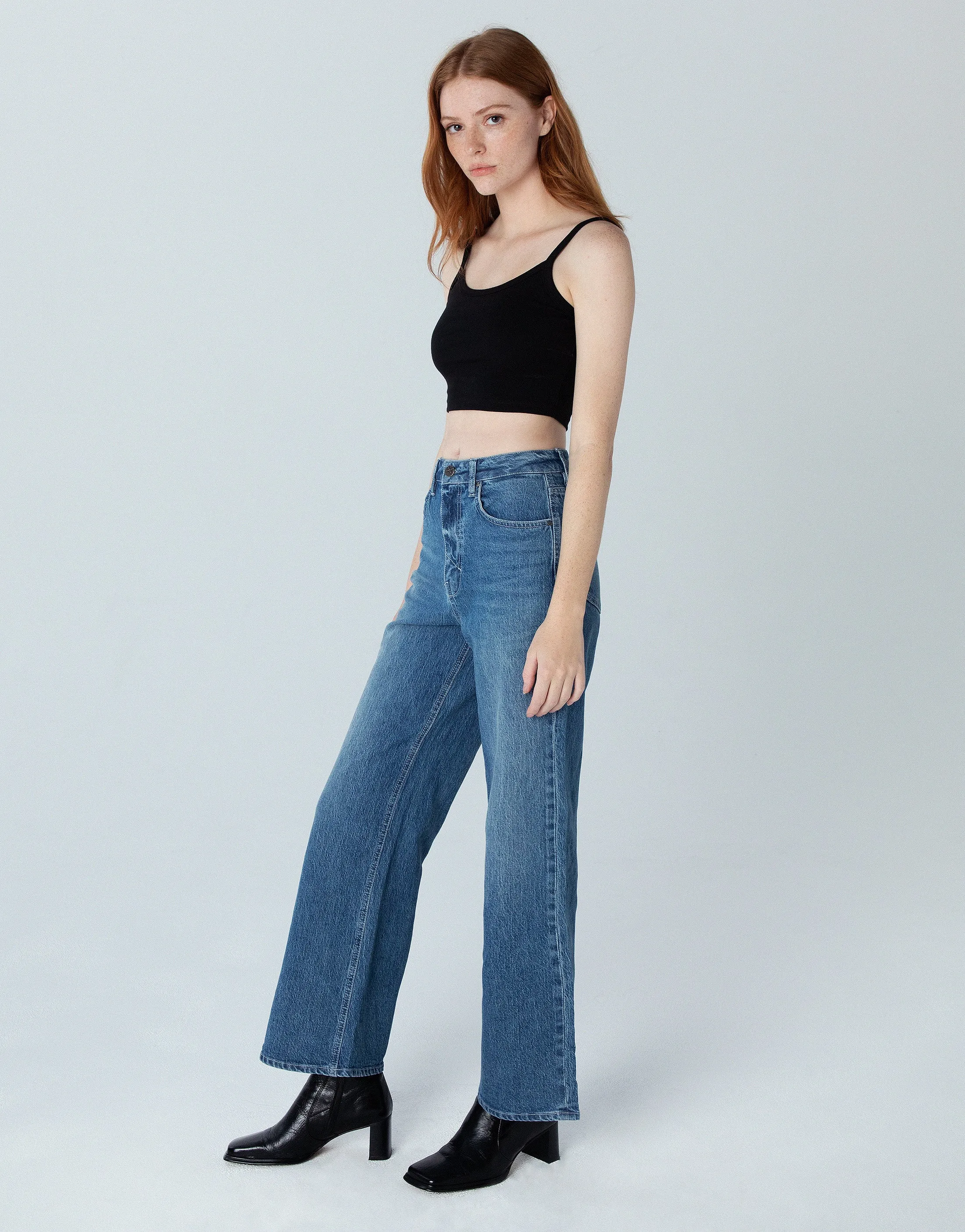 The Este High Rise Wide Leg Bell Jean - Everlong