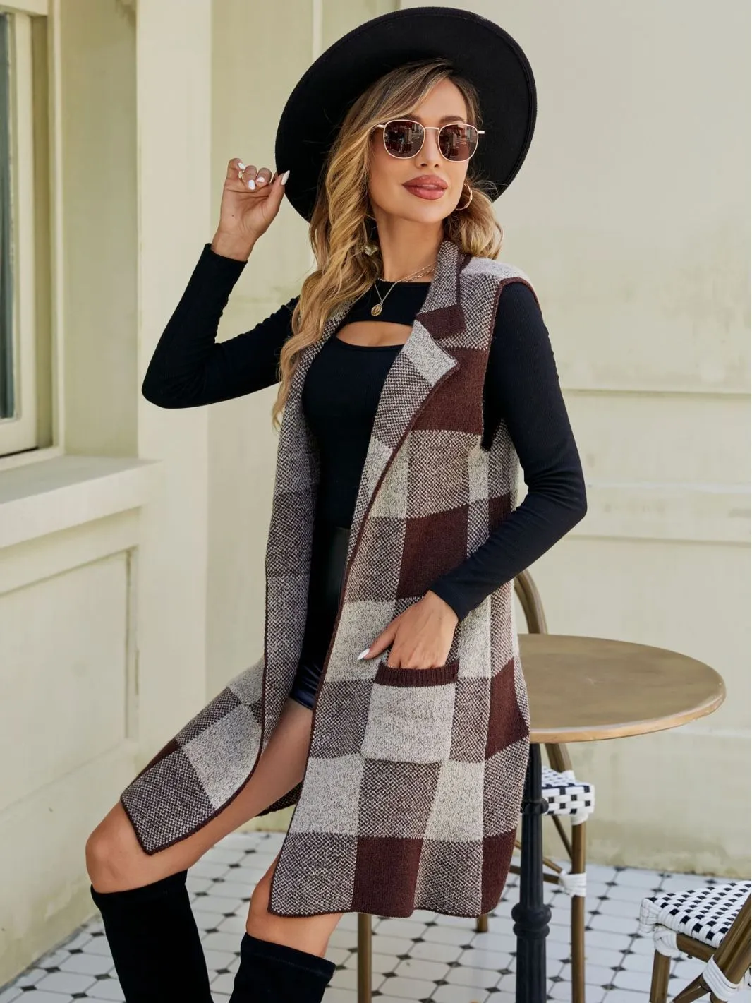 Women's Long Collar Sleeveless Plaid Jacquard Knitted Cardigans